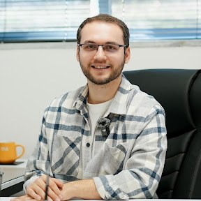 Fatih Yesevi Okur